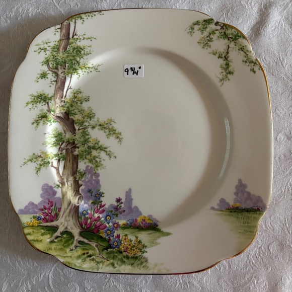 Royal Albert Greenwood Tree Dinner Plate 9.75" - Picture 1 of 2